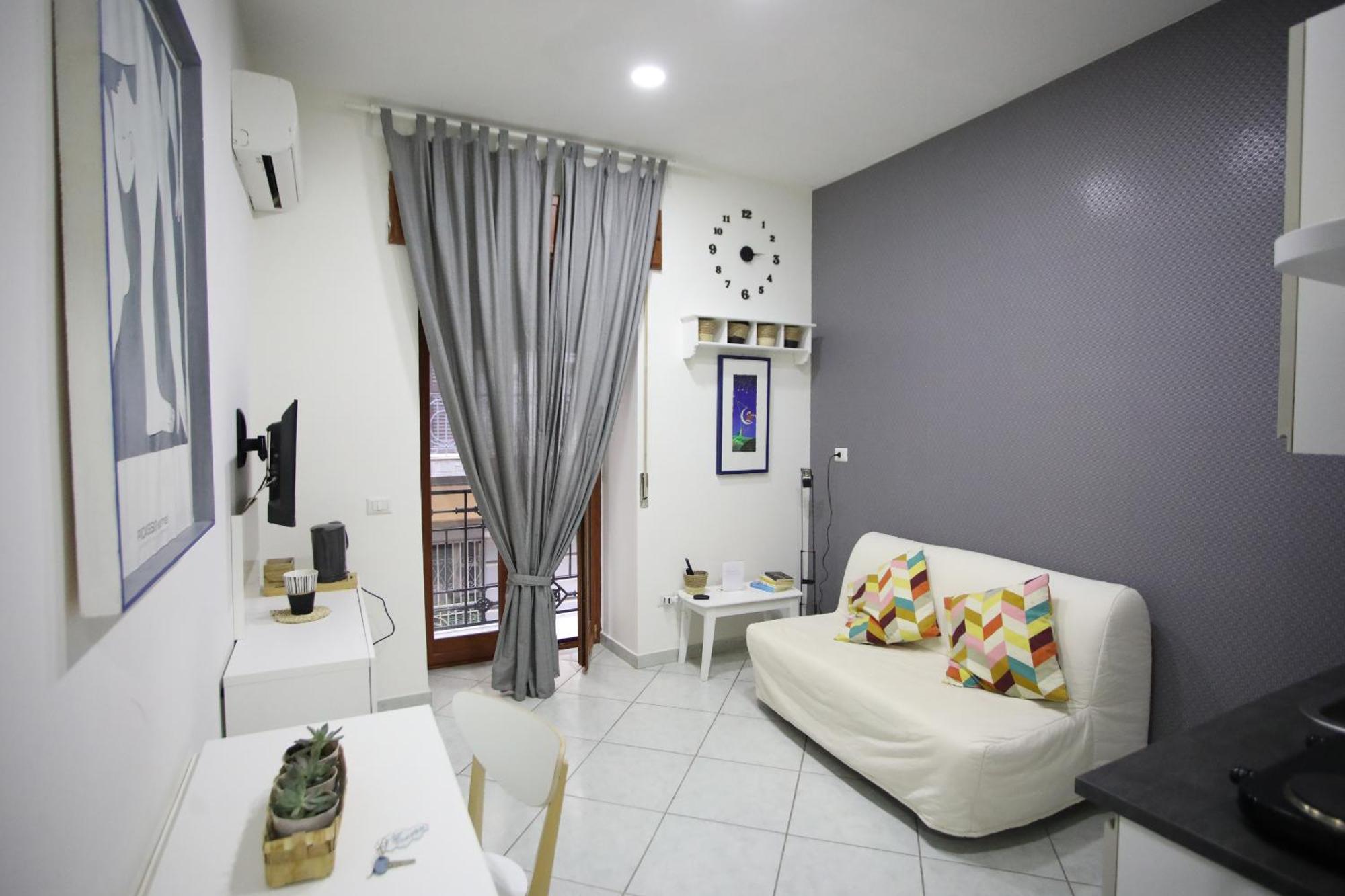 La Casa Sulla Nuvola Duomo Centro Storico Di Napoli Apartment Luaran gambar