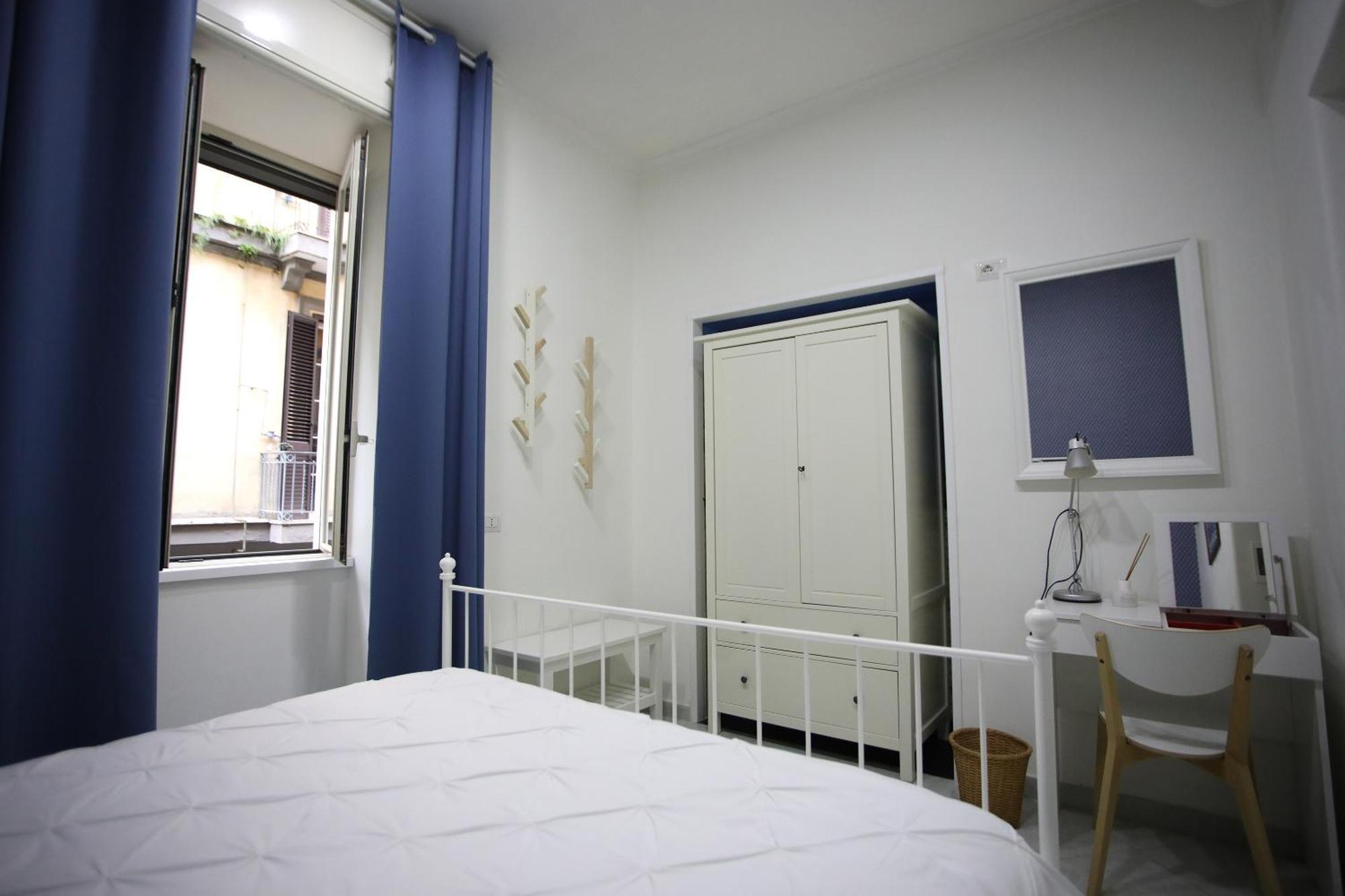 La Casa Sulla Nuvola Duomo Centro Storico Di Napoli Apartment Luaran gambar